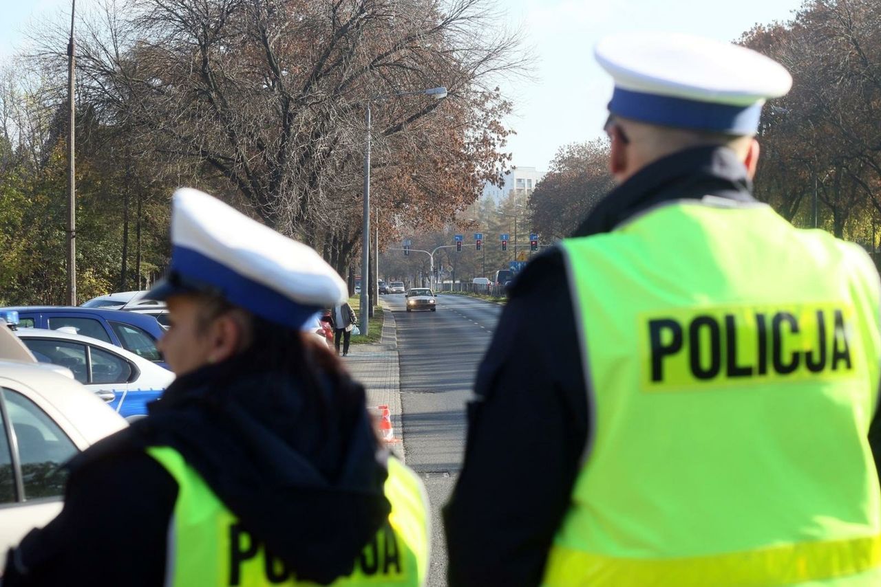 Mandat za niezapięte pasy. Nie zawsze płaci kierowca