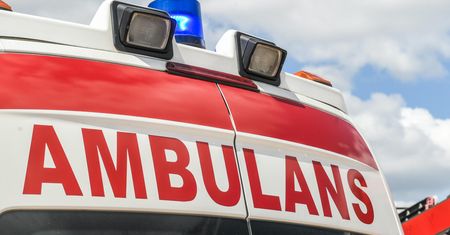 Wypadek w Pruszkowie. Dziewięć osób rannych, w tym dwoje dzieci