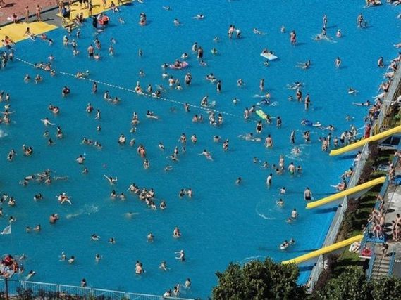 Gorąco? To lista odkrytych basenów w Warszawie