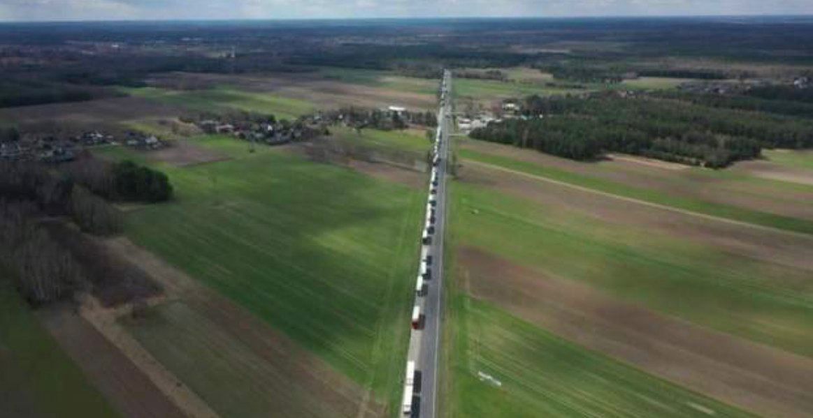Zdjęcie z trasy do przejścia granicznego Polski z Białorusią 
