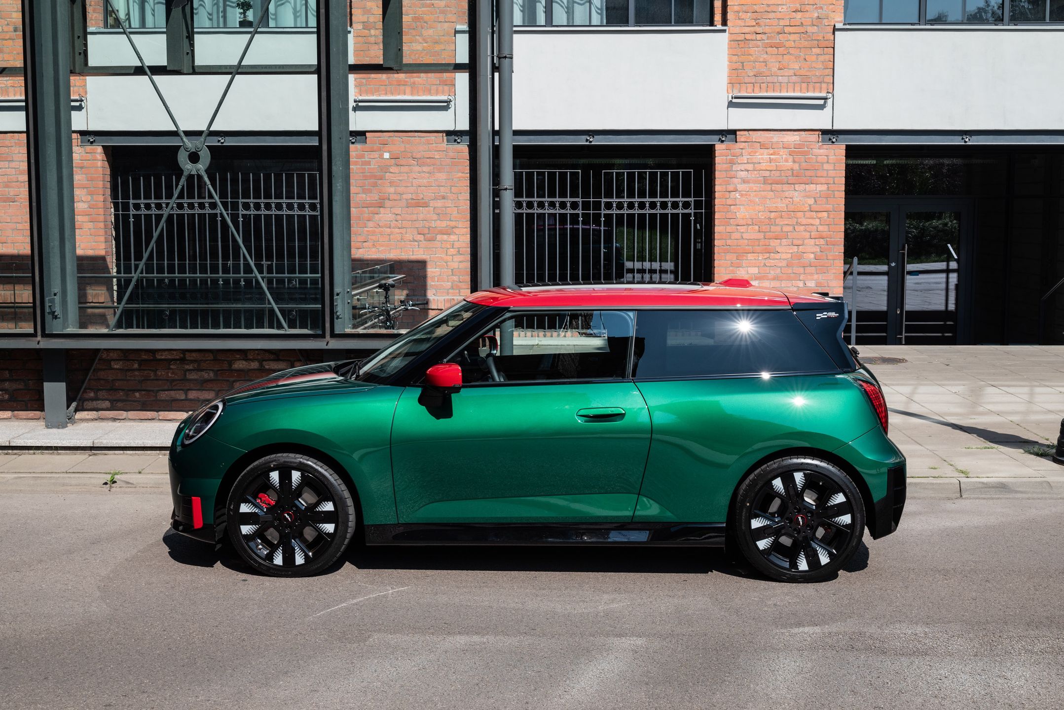 Mini John Cooper Works E