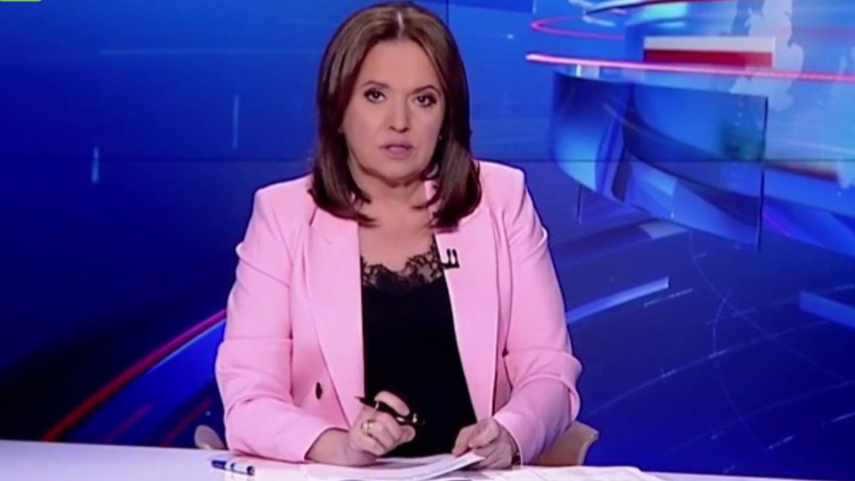 Prowadzącą poniedziałkowego wydania "Wiadomości" była Danuta Holecka