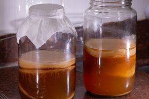 Co pić poza wodą w cieplejsze dni – bez cukru i sztucznych dodatków