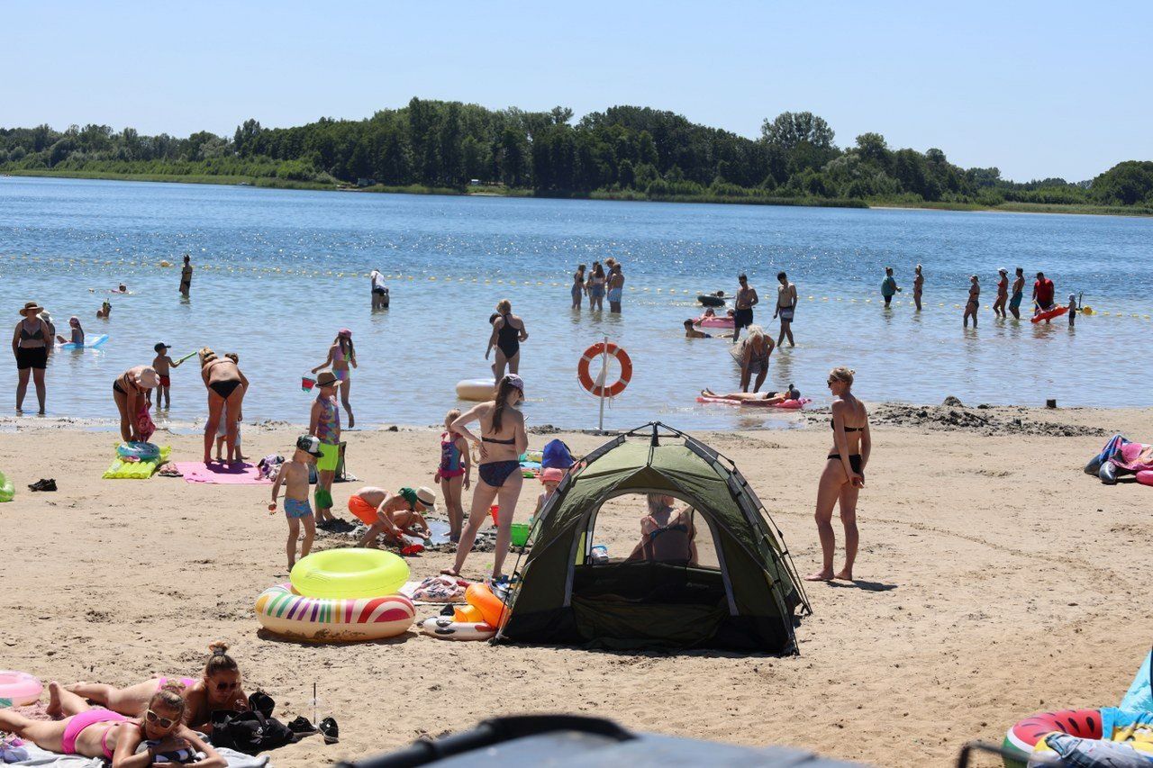 Już można pływać w Jeziorze Niedzięgiel! Biała flaga w Skorzęcinie