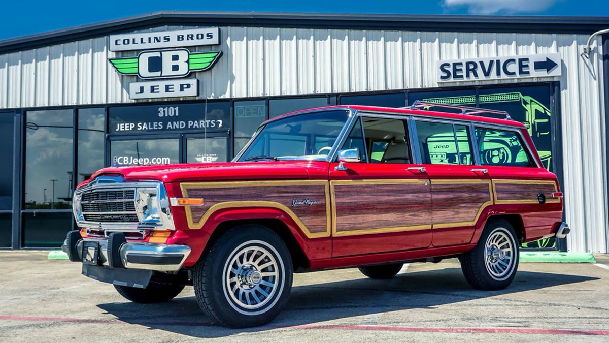 Wygląda jak zwykły samochód rodzinny. I tak ma być.