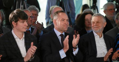 Syn Nawrockiego w Pałacu Prezydenckim? Krewny komentuje