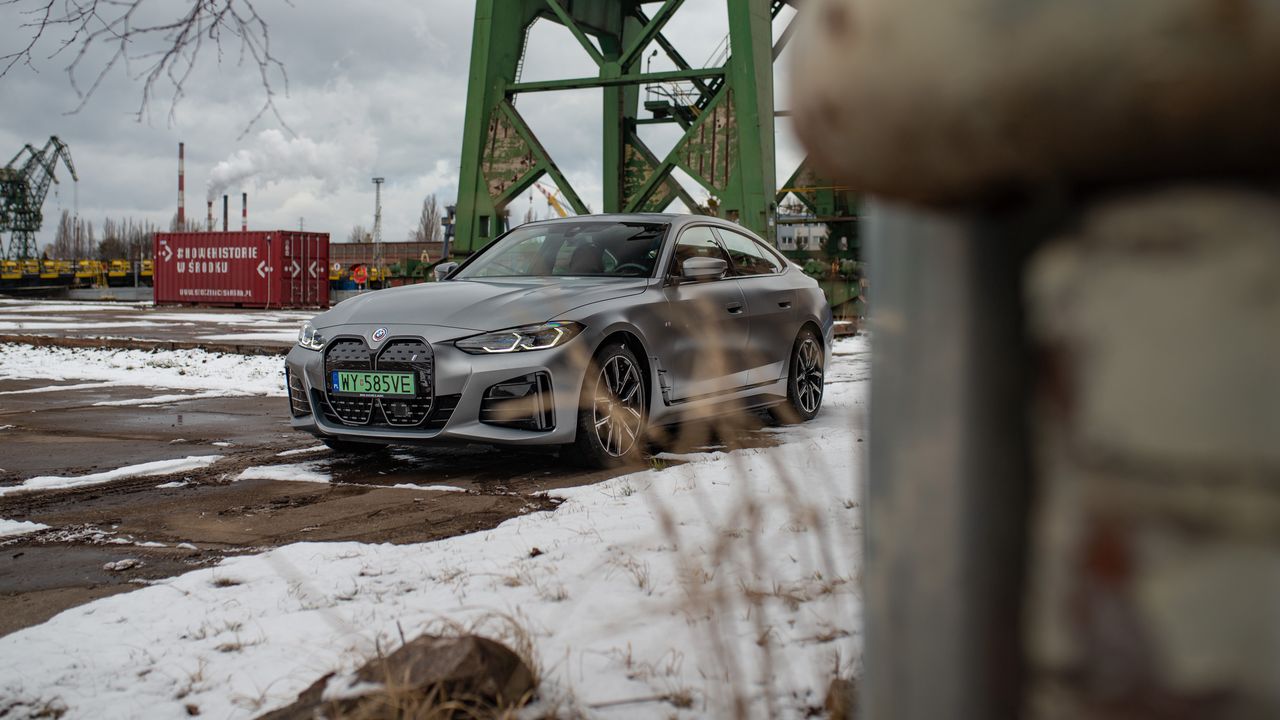 Test: BMW i4 eDrive40 – złoty środek, który nie zawiódł zimą