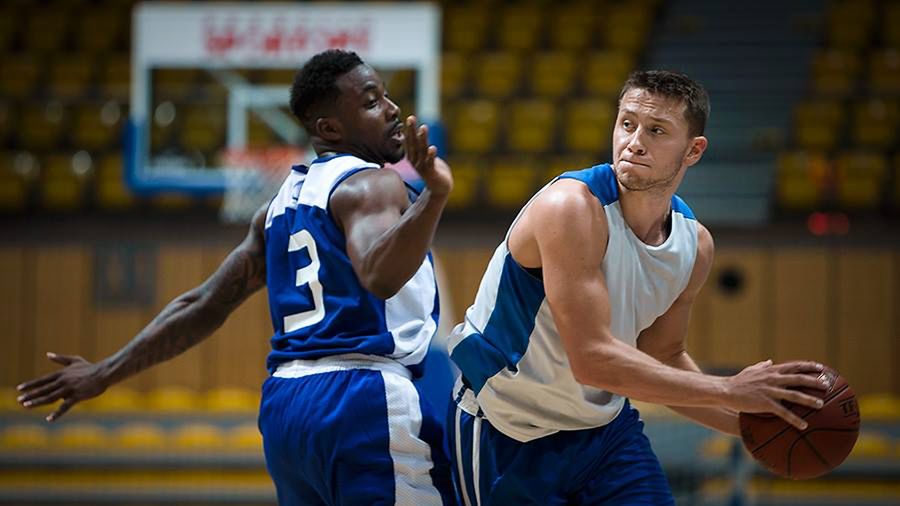 Materiały prasowe / Mariusz Mazurczak / Asseco Gdynia / Romen Nelson i Marcel Ponitka 