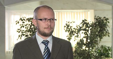 ZUS chce zmniejszyć biurokrację, bo coraz więcej emerytur trafia za granicę