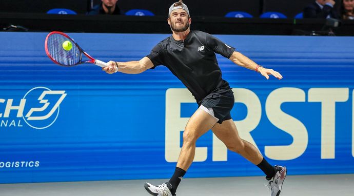 Tenis: Turniej ATP w Adelajdzie - mecz półfinałowy gry pojedynczej