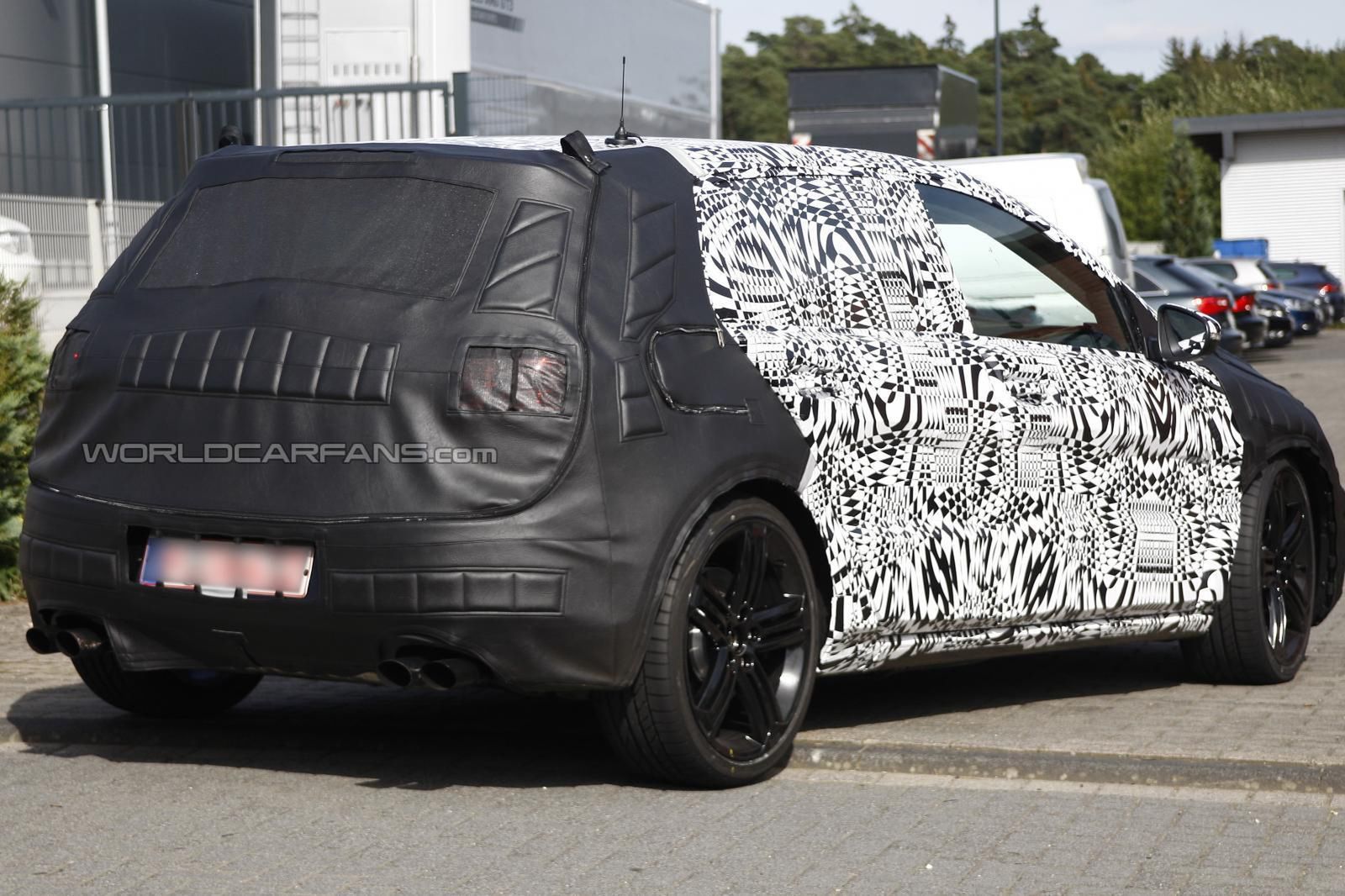 Volkswagen Golf VII R