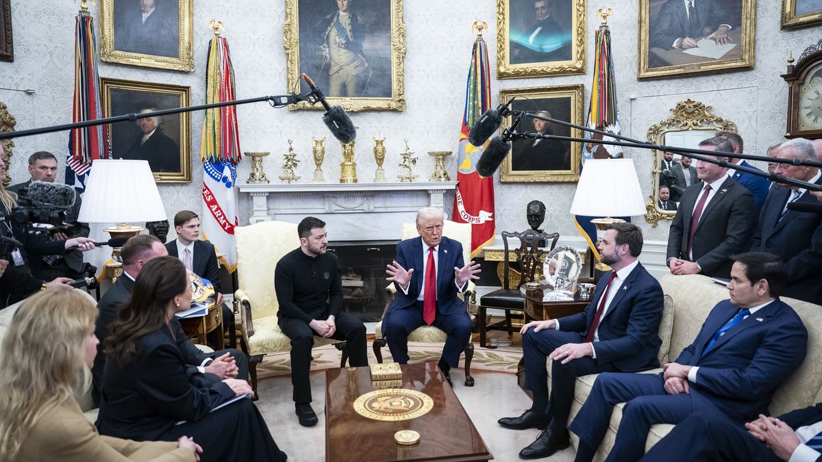 Washington, DC - February 28 : President Donald J Trump and Ukrainian President Volodymyr Zelenskyy meet in the Oval Office at the White House on Friday, Feb 28, 2025 in Washington, DC. (Photo by Jabin Botsford/The Washington Post via Getty Images)