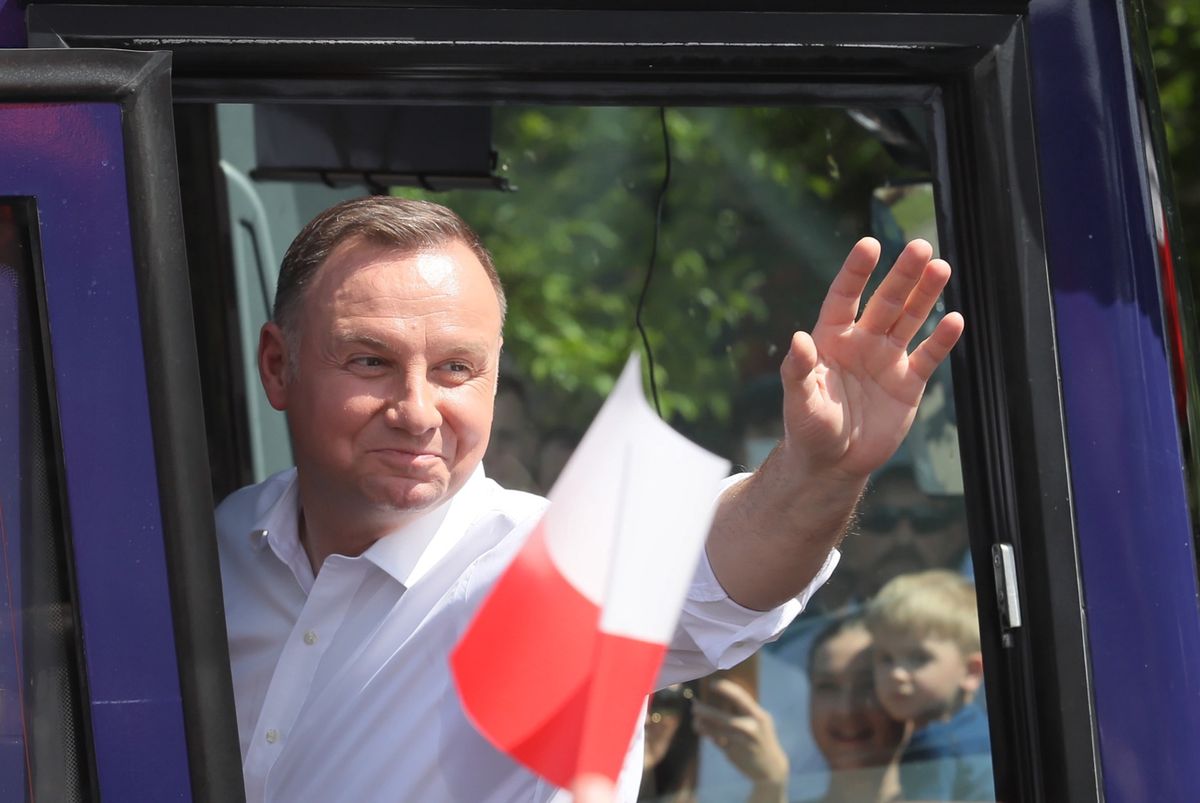 Bon turystyczny. Prezydent Andrzej Duda wyjaśnił, kto i kiedy go dostanie