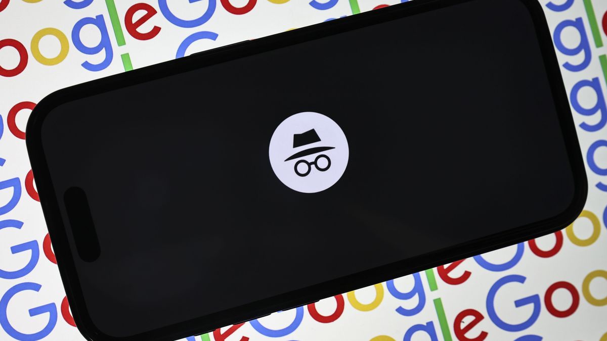 ANKARA, TURKIYE - DECEMBER 29: In this photo illustration, logo of 'Google Chrome Incognito Mode' is displayed on computer screen in Ankara, Turkiye on December 29, 2023. (Photo by Yasin Baturhan Ergin/Anadolu via Getty Images)