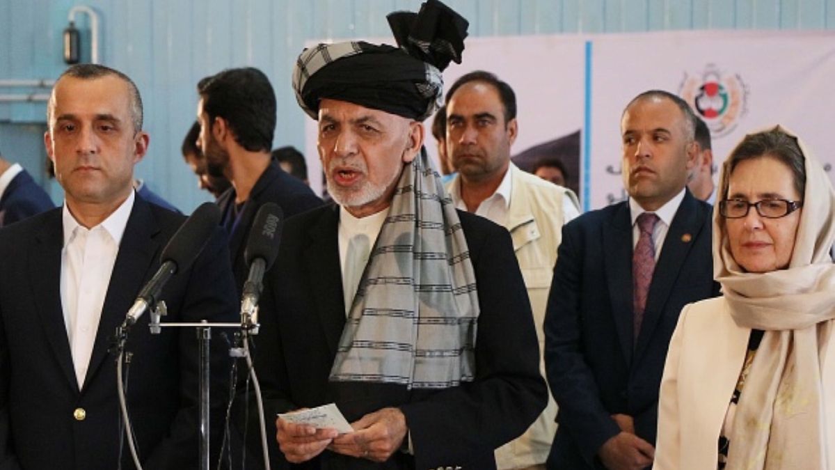 Amrullah Saleh (pierwszy od lewej) jest  byłym wiceprezydentem Afganistanu. To właśnie jego brat miał zostać stracony przez talibów 