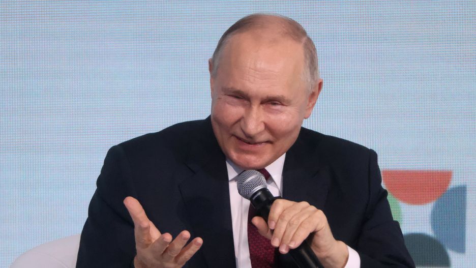 SAINT PETERSBURG, RUSSIA - NOVEMBER 17: (RUSSIA OUT) Russian President Vladimir Putin gestures during the plenary of the United Culture Forum, November 17,2023, in Saint Petersburg, Russia. Putin is having a one-day trip to Saint Petersburg to take part in a culture forum. (Photo by Contributor/Getty Images)