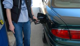 Ultimatum Trumpa winduje ceny paliw. "Kierowcy powinni się szykować"