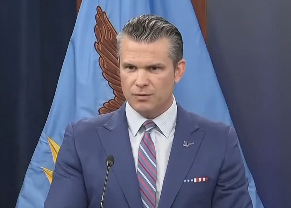 Dziennikarze mówią "nie" ministrowi wojny USA. Pustki w Pentagonie