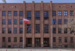 Praca w administracji. Wykształcenie średnie wystarczy