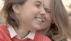 TVP będzie emitować za darmo spot „Najbliżsi obcy” promujący związki partnerskie (wideo)