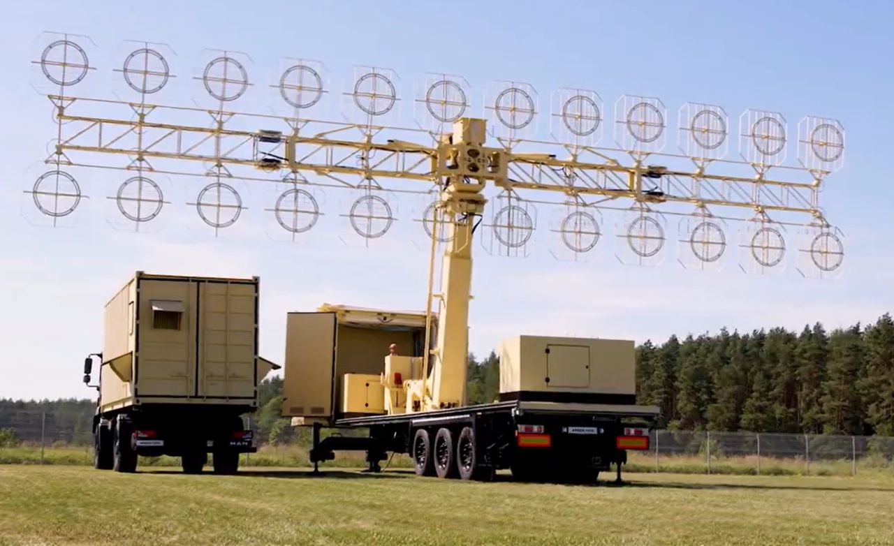 Lithuania strengthens Ukrainian air defence with Amber-1800 radars