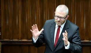 Braun żalił się w Sejmie: Prezydium Sejmu okrada moją rodzinę