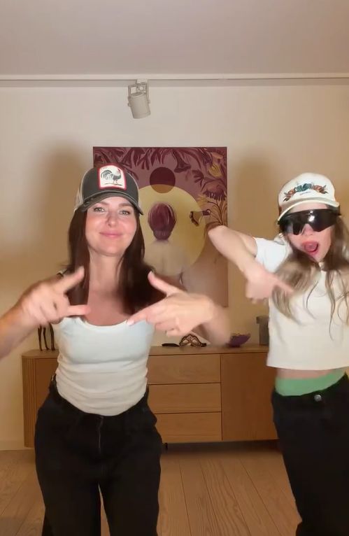 Paulina Sykut-Jeżyna z córką