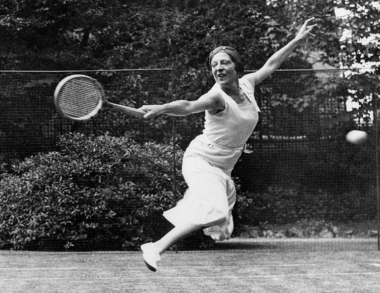 Suzanne Lenglen - legenda francuskiego tenisa i mistrzyni olimpijska z 1920 roku
