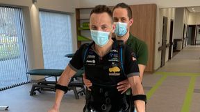 Piękne obrazki. Rafał Wilk znów spacerował na własnych nogach! [WIDEO]