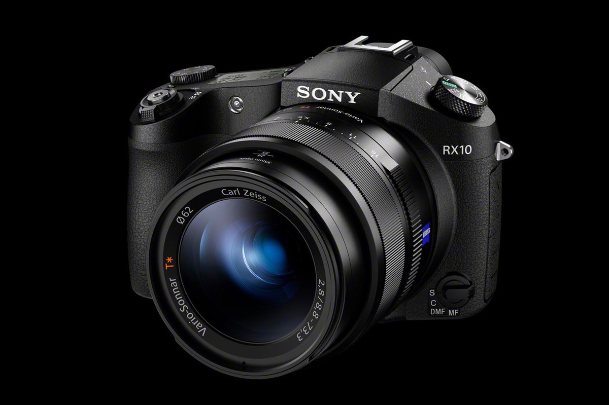 Sony Cyber-shot RX10 – zgrabny zoom z 1-calową matrycą i jasnym obiektywem Zeiss