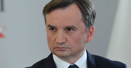 Ziobro zapowiada zmiany w prawie. Ostrzejsze kary dla przestępców seksualnych. Minister apeluje do opozycji