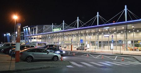 Głupi "żart" Polaka na lotnisku. Spotkała go kara