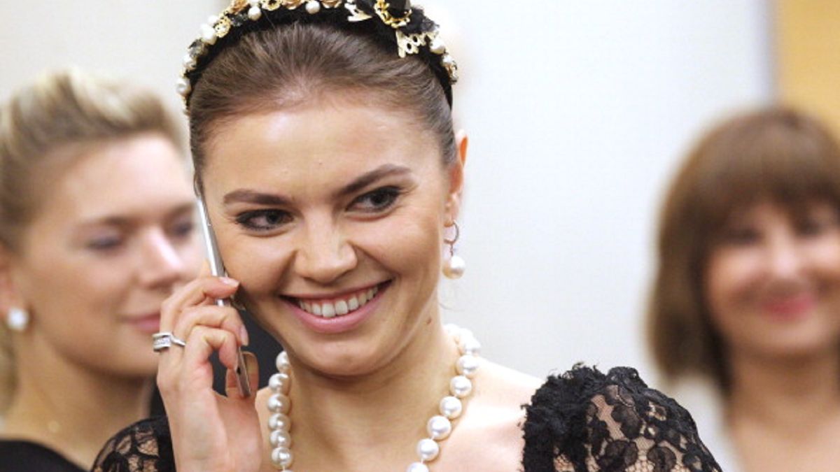 Alina Kabajewa znowu zniknęła.