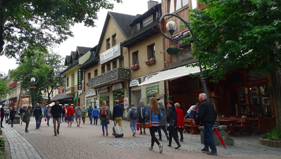 Pogoda w Zakopanem. Prognoza na poniedziałek 16 marca. Przelotny śnieg