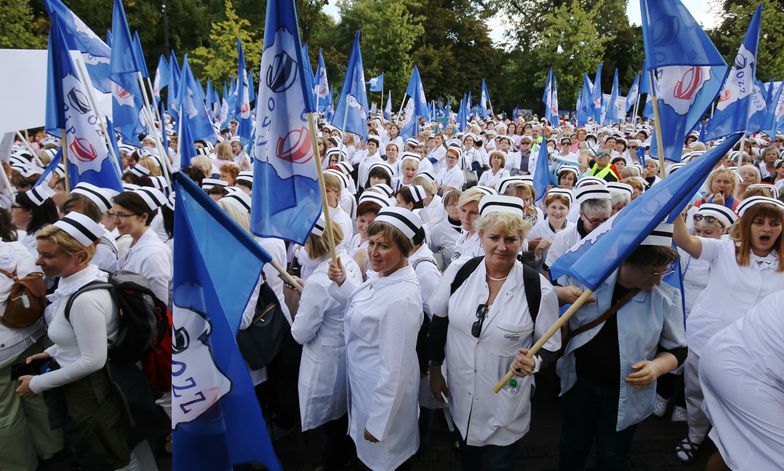pielęgniarki podczas protestu w 2015 roku