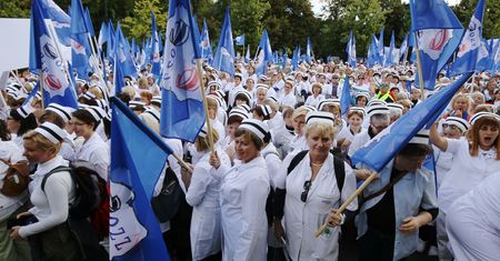 Pielęgniarki pielęgniarkom zabrały pieniądze