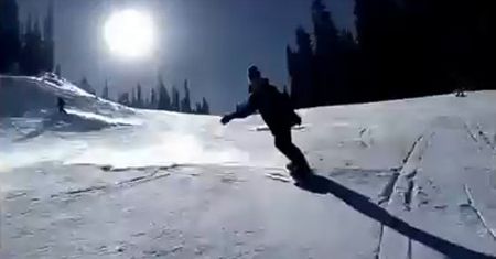 Justin Bieber jeździ na snowboardzie!