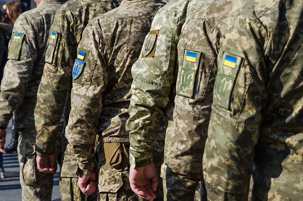 Ukraine's bold mobilization plan. Aiming to draft 550,000 to face Russia