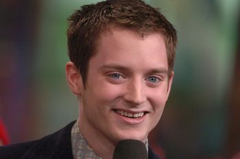 Wygadał się w podcaście. Elijah Wood wziął ślub w tajemnicy