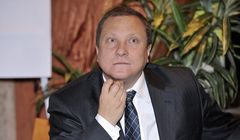 Eksperci o nowym członku zarządu Polsatu. "Sprawny menedżer" czy "wymiar polityczny"?