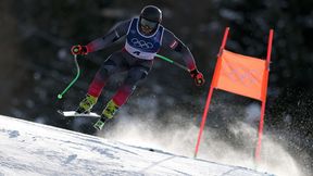 Stracił kask i uderzył twarzą w tyczkę. Austriak wściekły na siebie