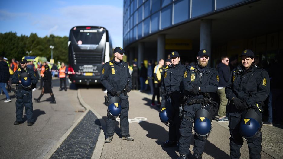Duńska policji miała w czwartek pracowity dzień - przeprowadzono aresztowania kilku osób, podejrzewanych o przygotowania zamachów terrorystycznych