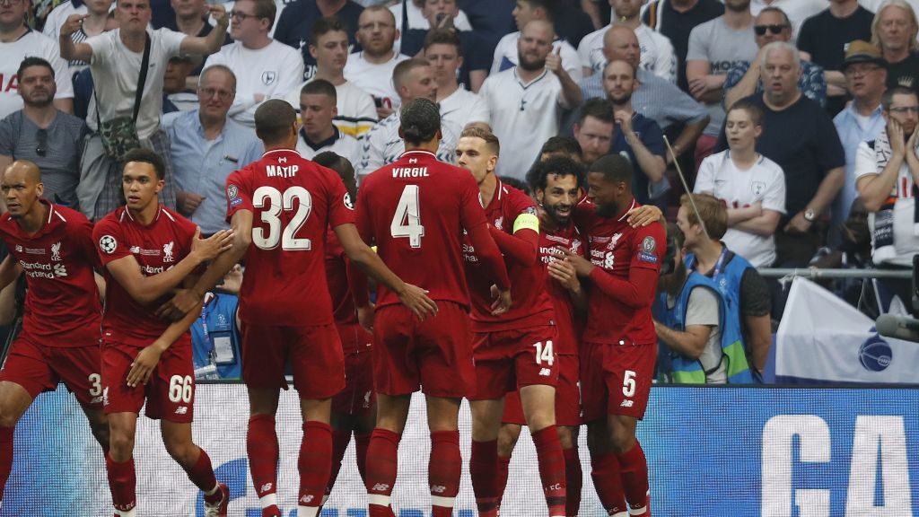 Zdjęcie okładkowe artykułu: Getty Images / VI Images / Na zdjęciu: piłkarze Liverpool FC
