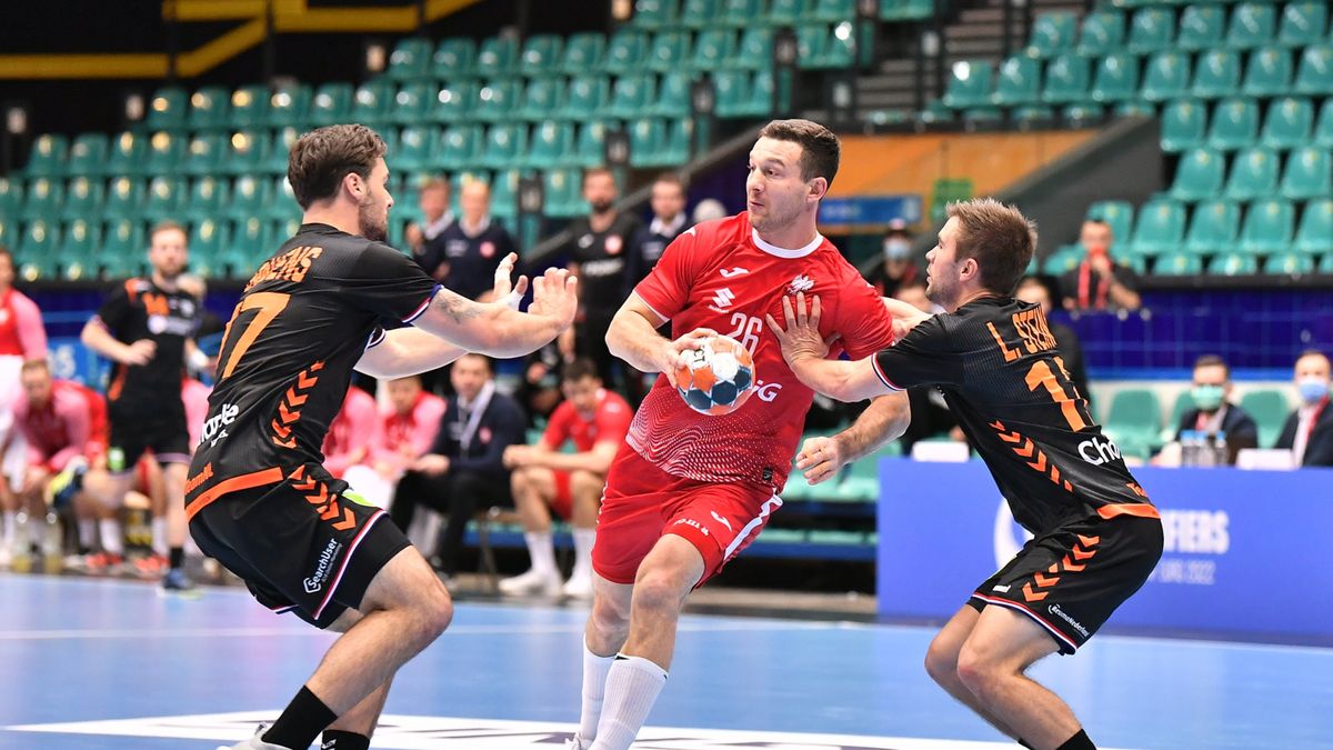 PAP / Maciej Kulczyński / Na zdjęciu: Polak Przemysław Krajewski (w środku) i Ivo Steins (z lewej) z Holandii 