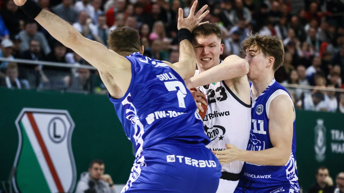 PAP / Leszek Szymański / Na zdjęciu: Michał Kolenda oraz Krzysztof Sulima i Bartosz Łazarski 