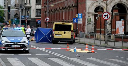 Katowice. Zdjęcia zmasakrowanego ciała 19-latki wyciekły do sieci. Policjanci zawieszeni