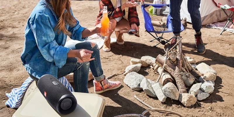 JBL Charge 4