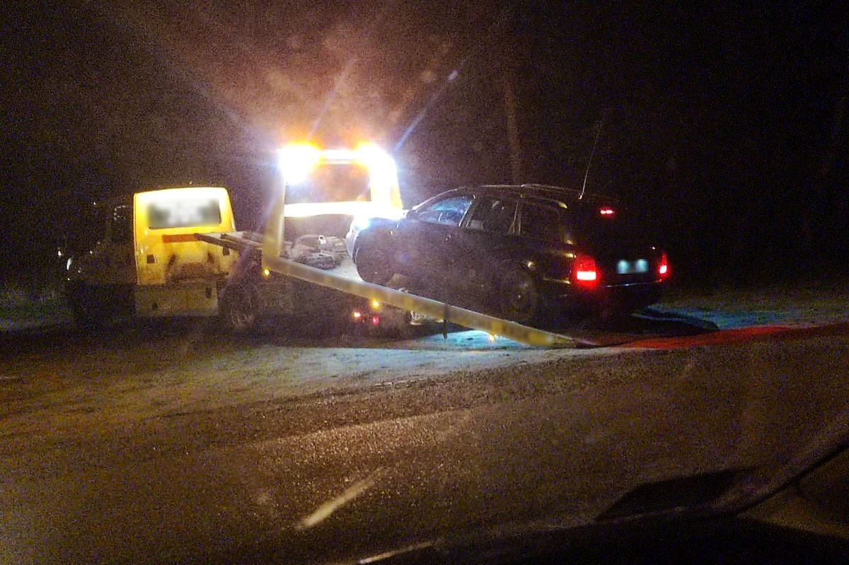 Pędził 195 km/h mimo potrójnego zakazu prowadzenia. Grozi mu gigantyczny mandat