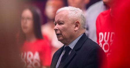 PiS studzi emocje. Partia wpadła we własną pułapkę