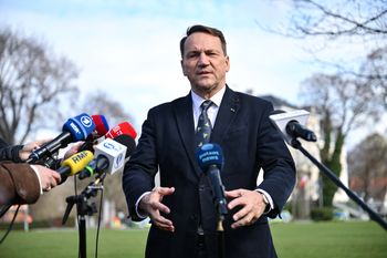 Sikorski oskarża Kaczyńskiego. W tle głośny wywiad prezesa PiS